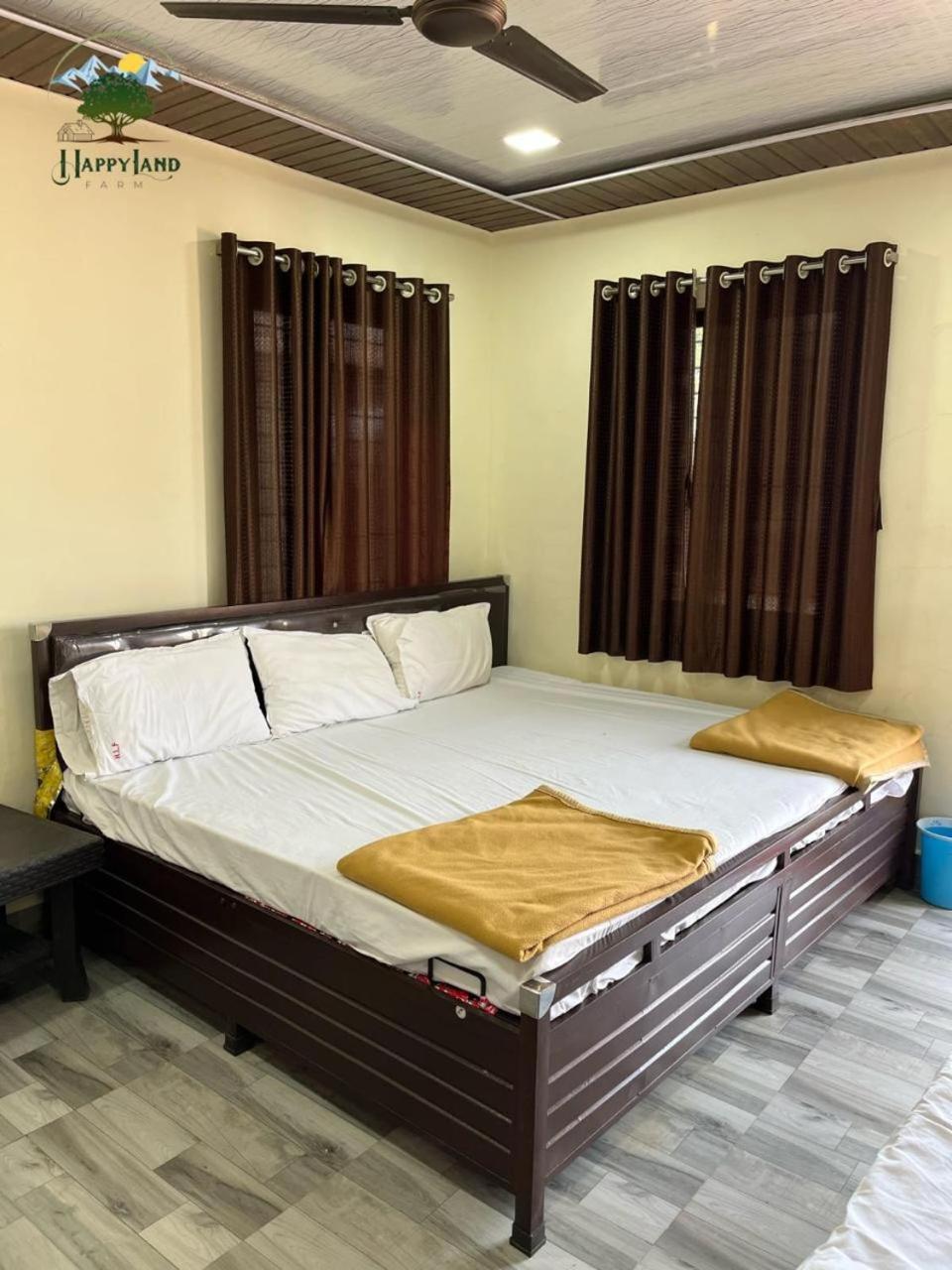 Happy Land Farm Hotel Karjat Exterior photo