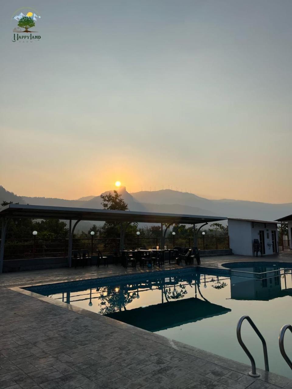 Happy Land Farm Hotel Karjat Exterior photo
